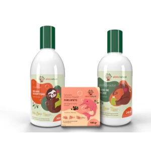 Kit Banho Infantil Hipoalergênico Shampoo 300ml Condicionador 240ml Sabonete Vegetal em Barra 100g Puro Afeto